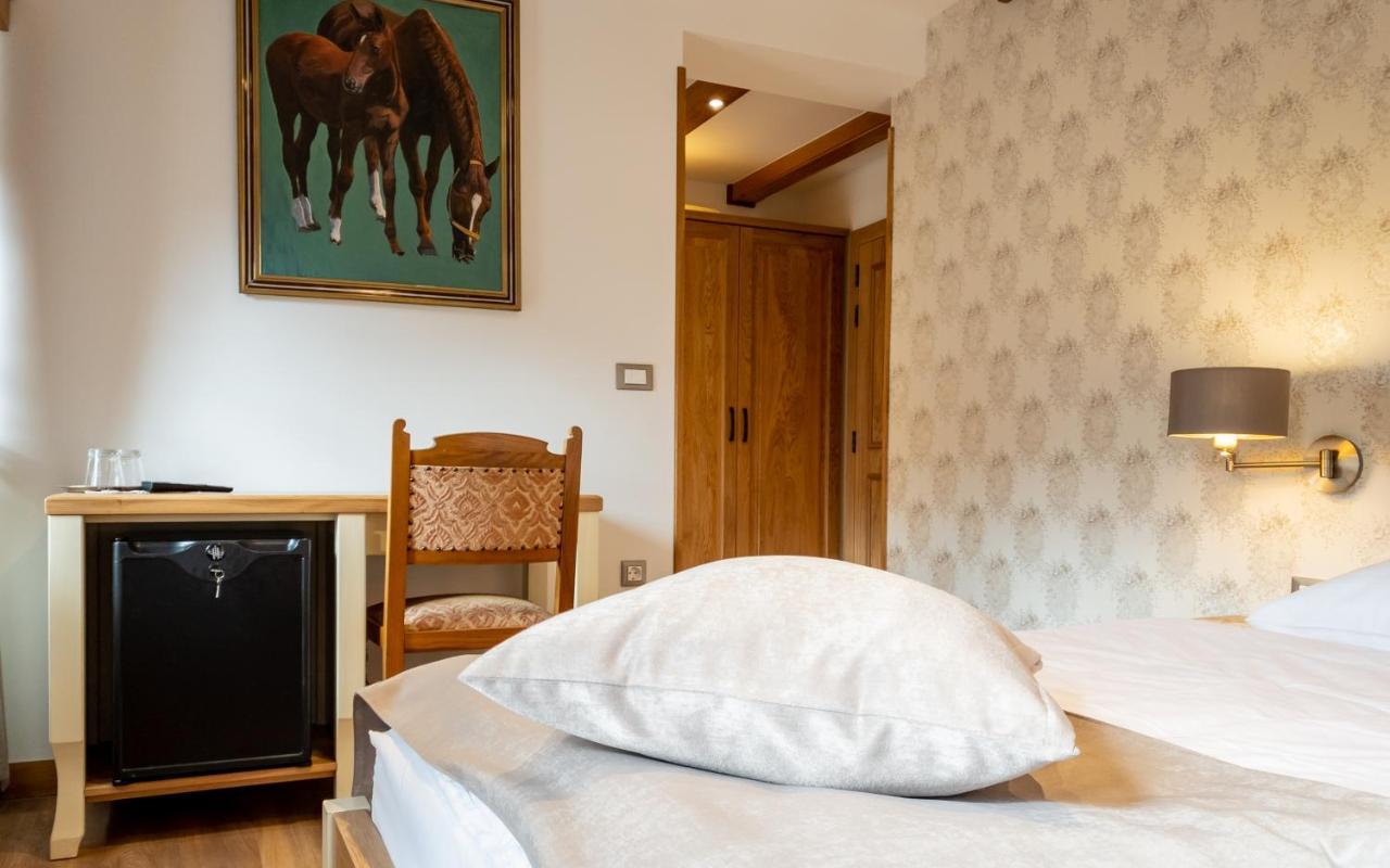 Guest House Pri Cesarju Kamnik Bagian luar foto